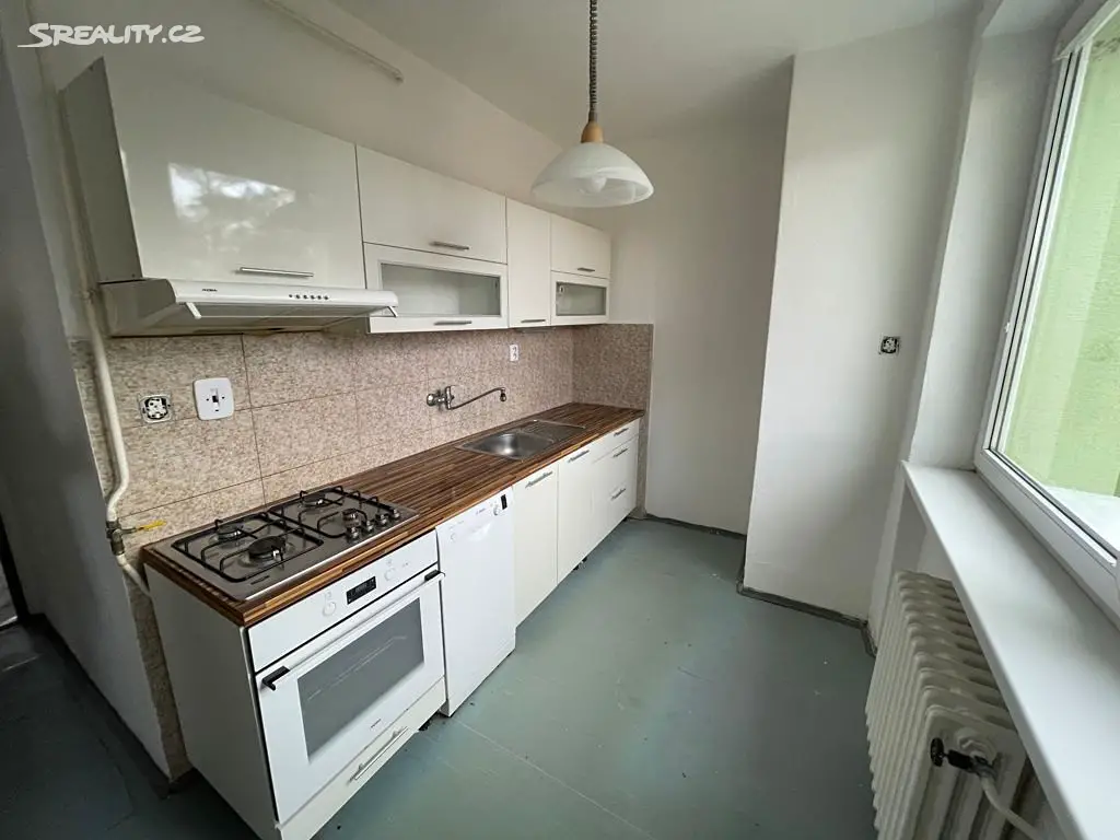 Prodej bytu 3+1 74 m², Kunovice, okres Uherské Hradiště