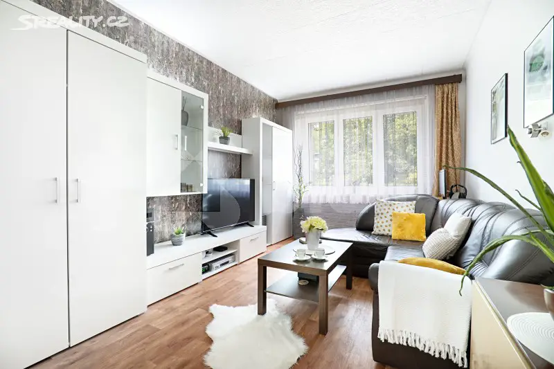 Prodej bytu 3+1 77 m², Rokycanská, Praha 9 - Letňany