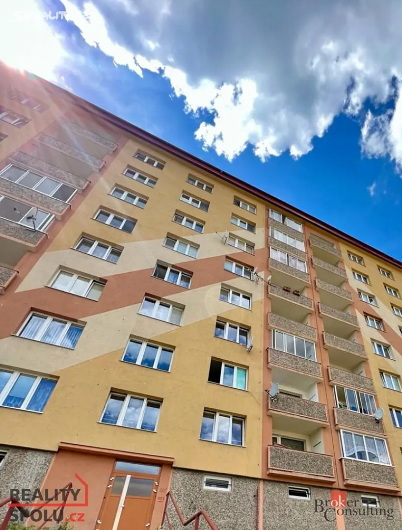 Prodej bytu 3+kk 61 m², Skalková, Chomutov