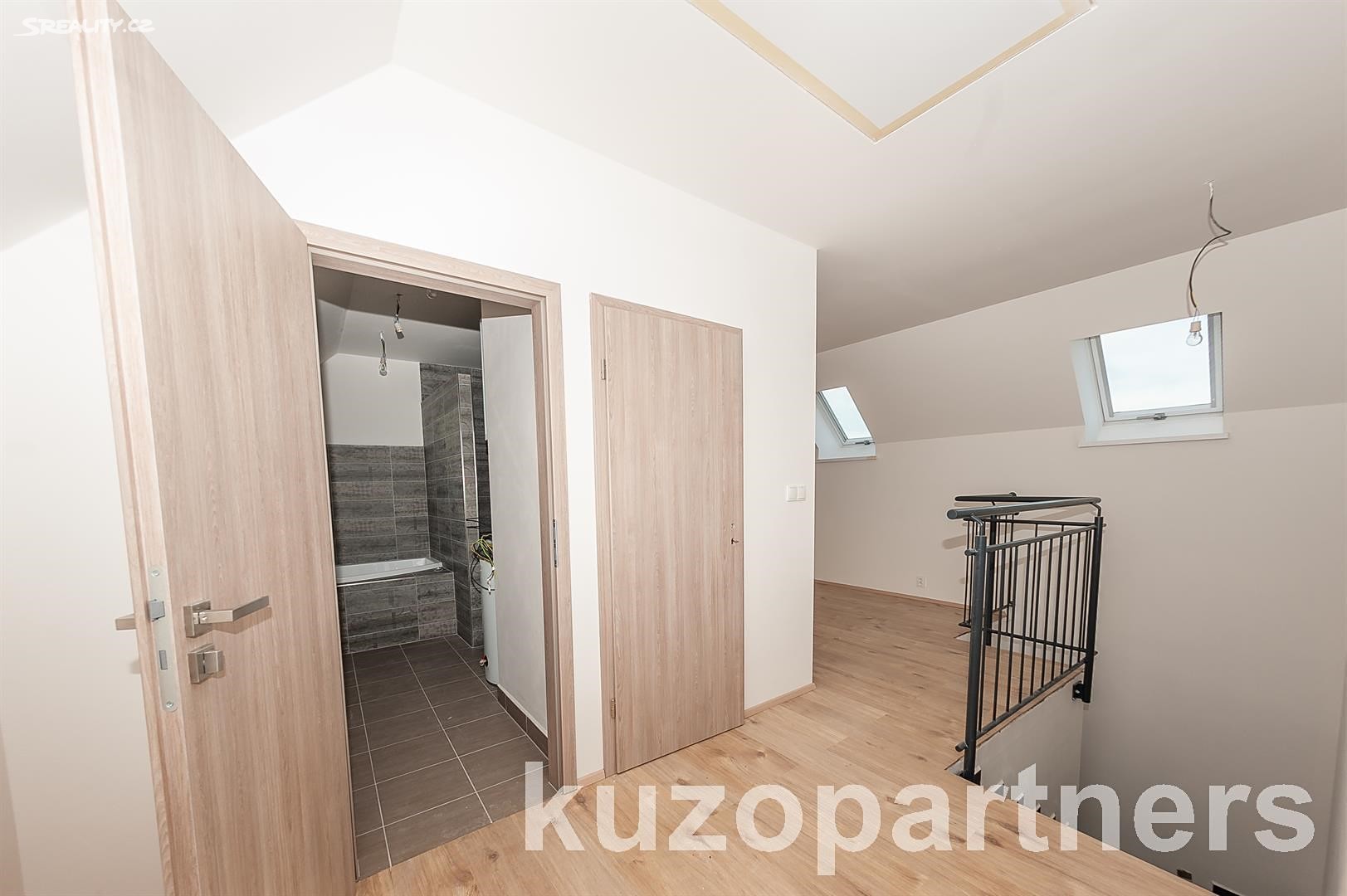 Prodej bytu 3+kk 73 m², Líšťany - Hunčice, okres Plzeň-sever