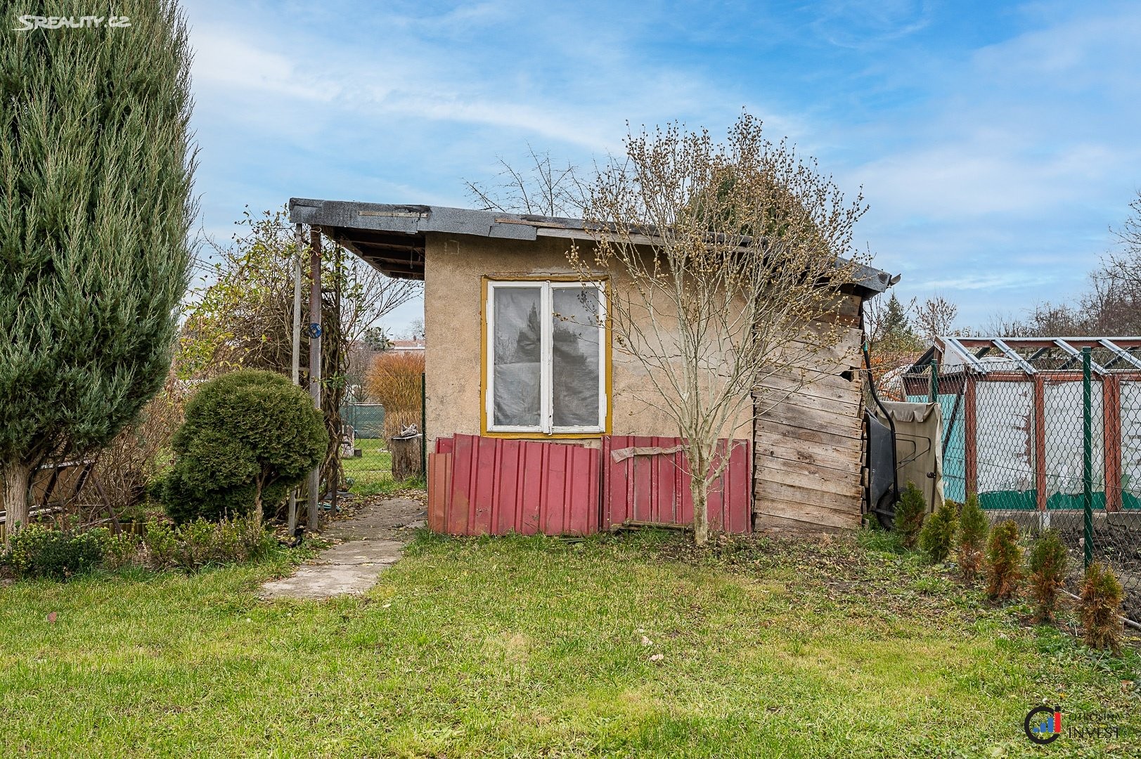 Prodej  chaty 9 m², pozemek 305 m², Pardubice - Nové Jesenčany, okres Pardubice