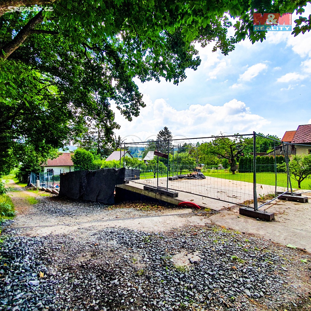 Prodej  chaty 120 m², pozemek 294 m², Seč - Hoješín, okres Chrudim