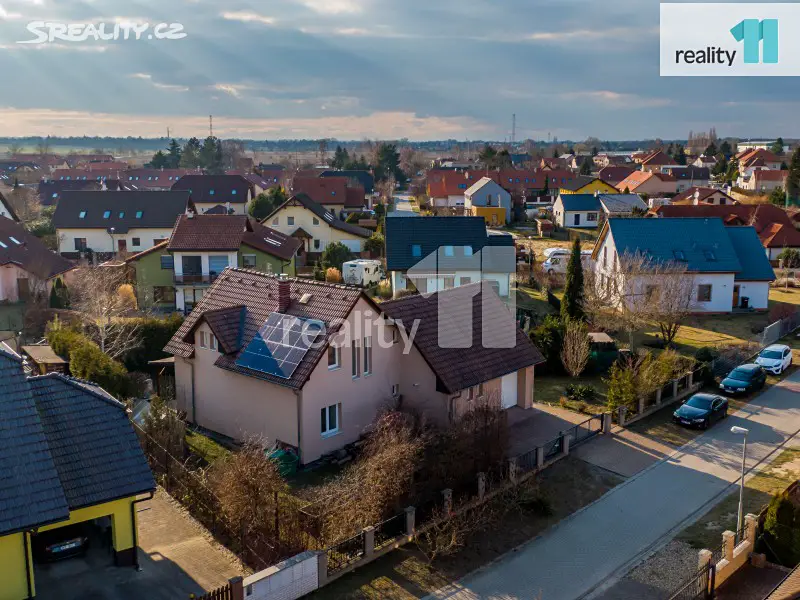 Prodej  rodinného domu 215 m², pozemek 682 m², Matěje Koštíře, Čelákovice - Sedlčánky
