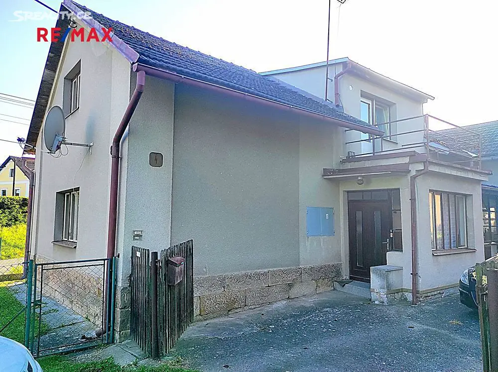 Prodej  rodinného domu 250 m², pozemek 589 m², Cerekvice nad Bystřicí - Třebovětice, okres Jičín