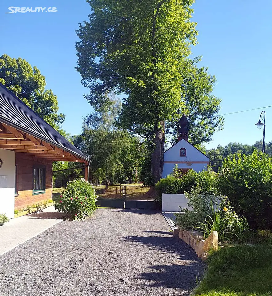 Prodej  rodinného domu 500 m², pozemek 1 675 m², Dešenice - Divišovice, okres Klatovy