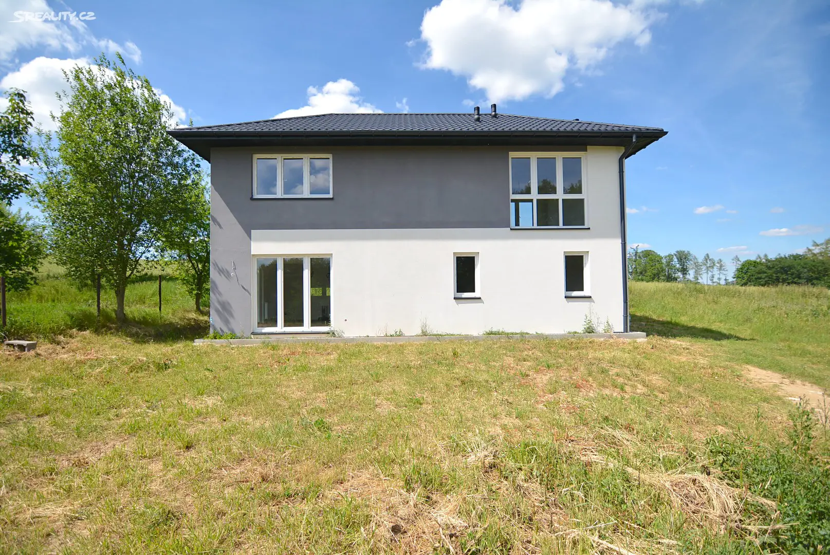 Prodej  rodinného domu 106 m², pozemek 1 002 m², Divišov - Šternov, okres Benešov