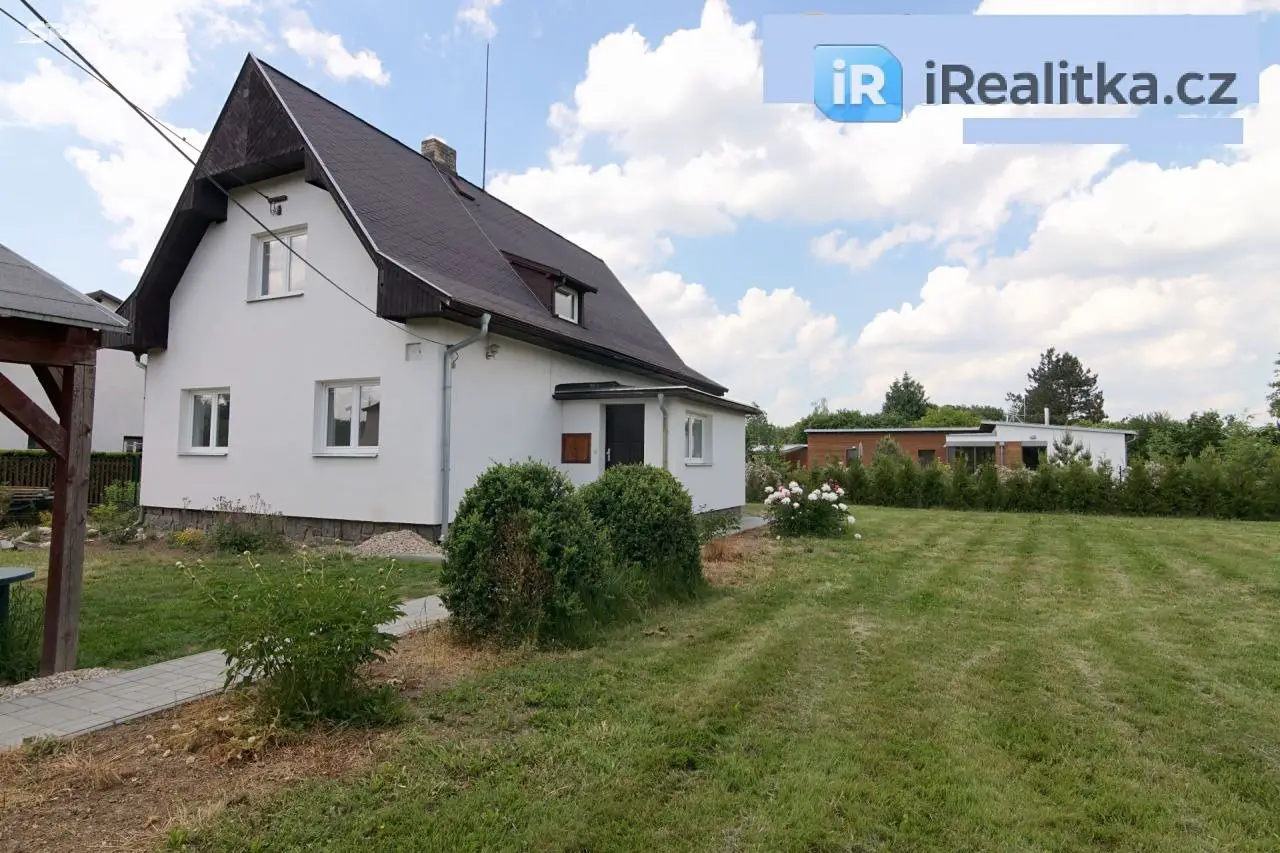 Prodej  rodinného domu 140 m², pozemek 1 007 m², Ke Lhotě, Dolní Břežany - Zálepy