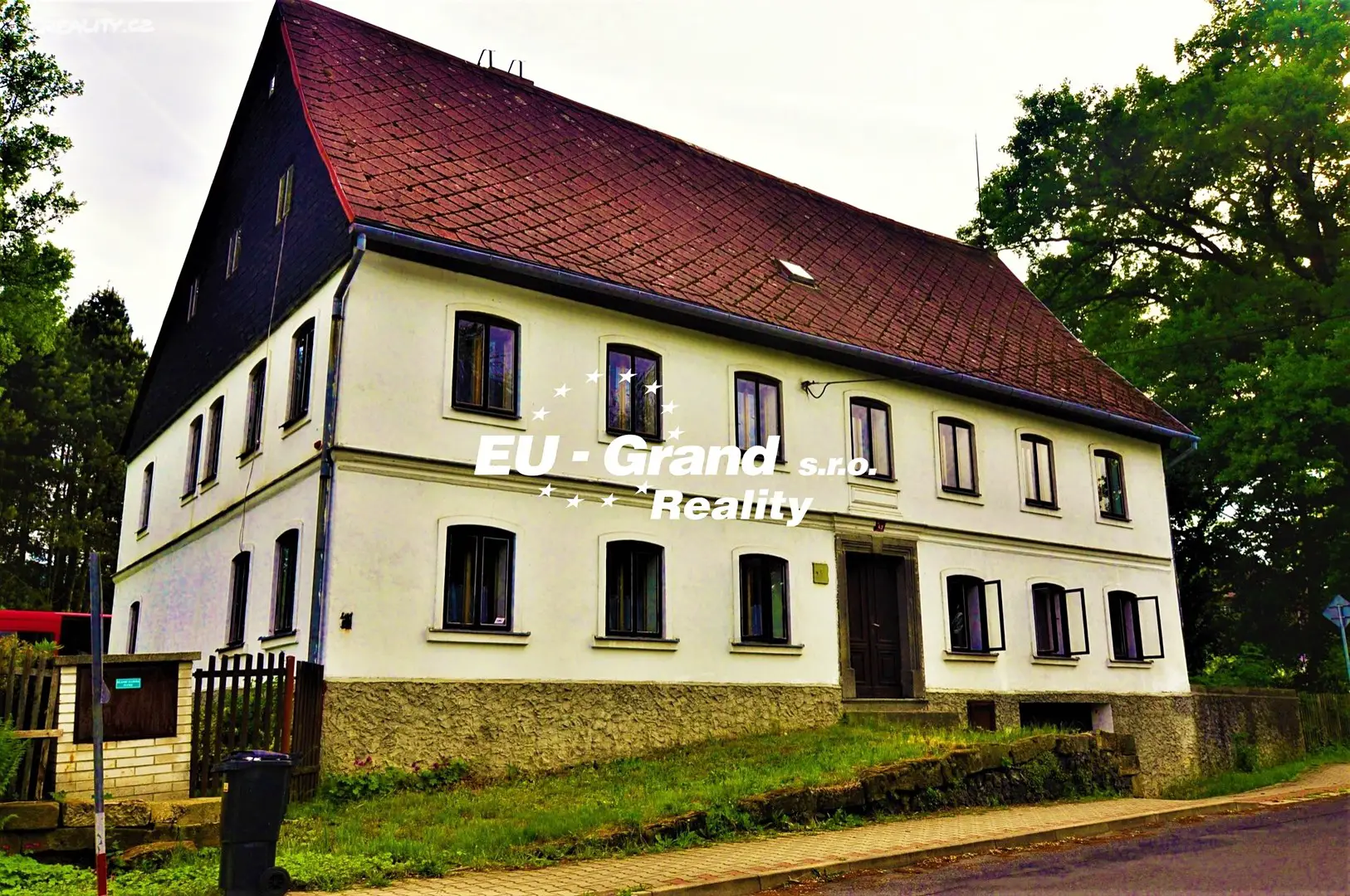 Prodej  rodinného domu 385 m², pozemek 2 500 m², Dolní Podluží, okres Děčín