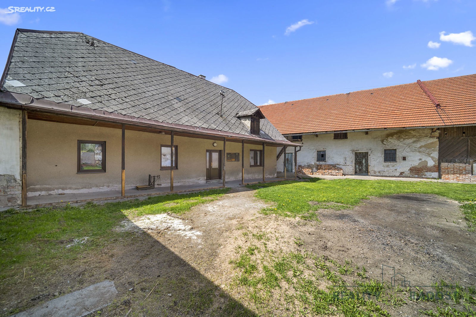 Prodej  rodinného domu 660 m², pozemek 1 760 m², Holetín - Horní Holetín, okres Chrudim