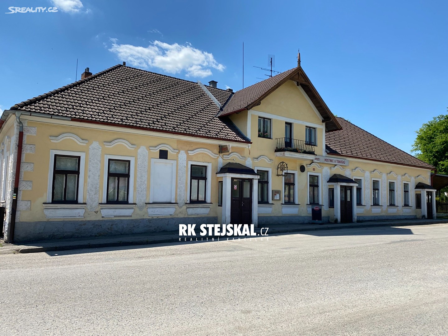 Prodej  rodinného domu 501 m², pozemek 1 014 m², Jílovice, okres České Budějovice