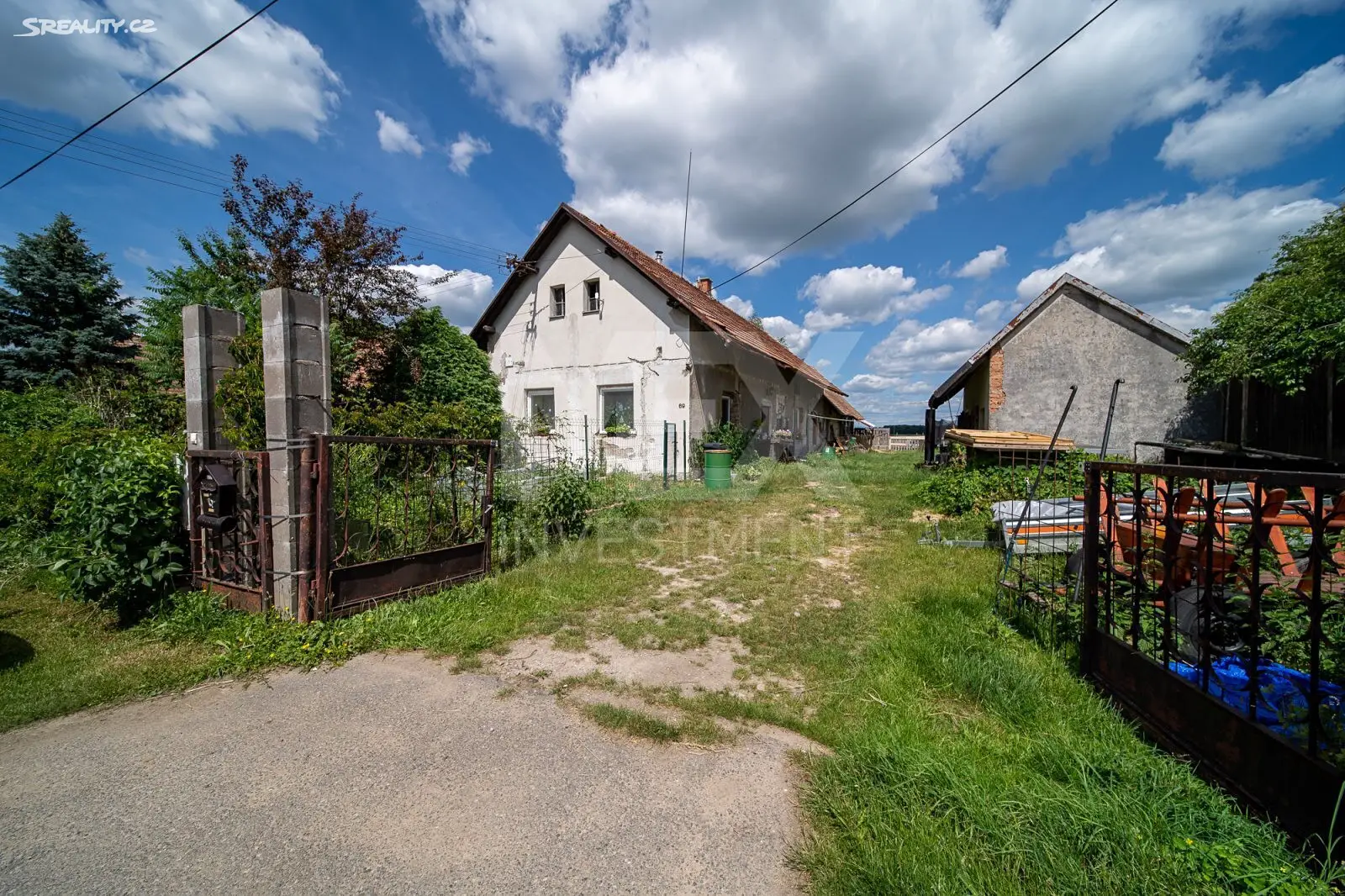 Prodej  rodinného domu 90 m², pozemek 2 713 m², Kostěnice, okres Pardubice
