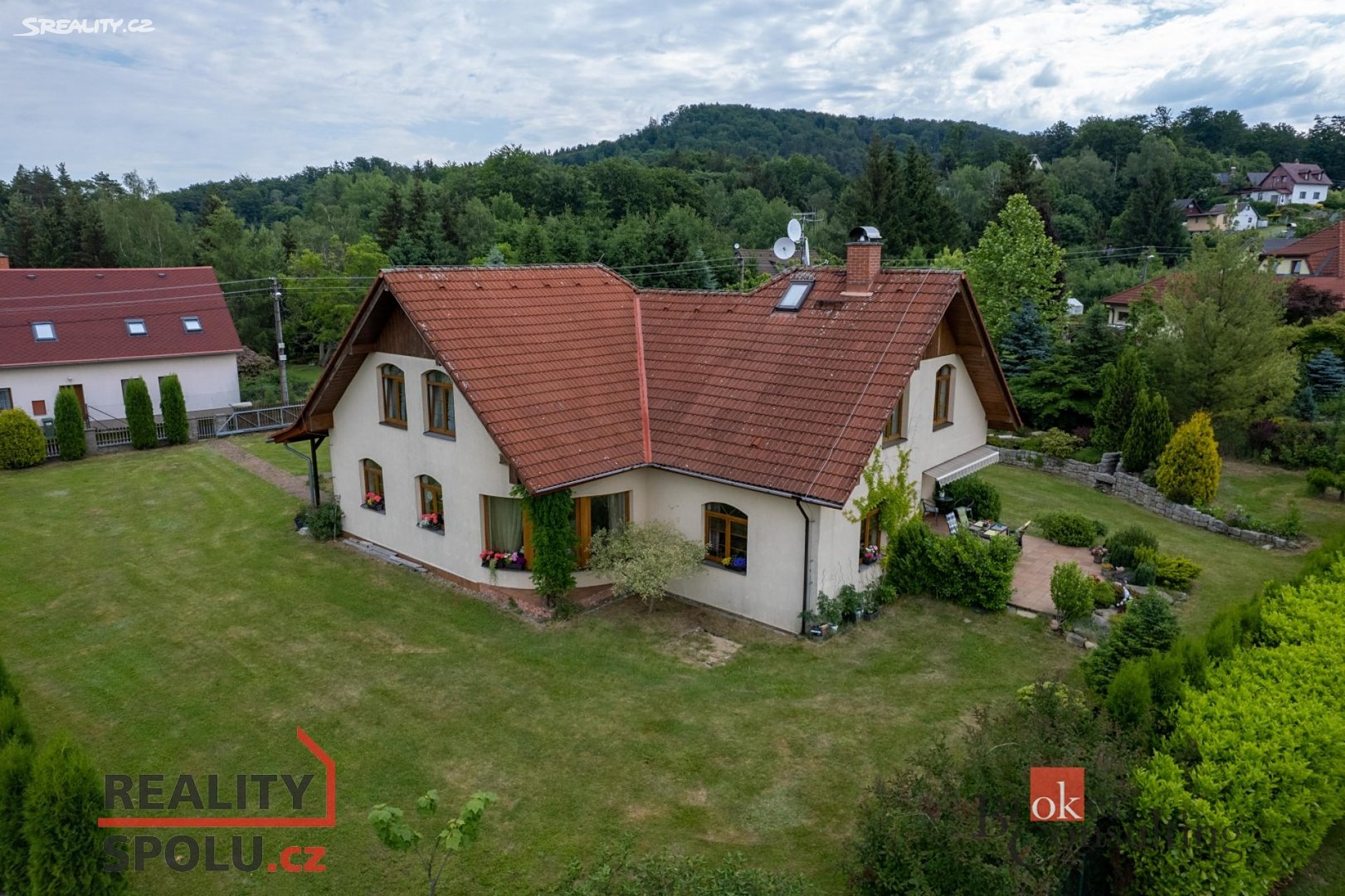 Prodej  rodinného domu 350 m², pozemek 1 713 m², Švestková, Liberec - Liberec XXXII-Radčice