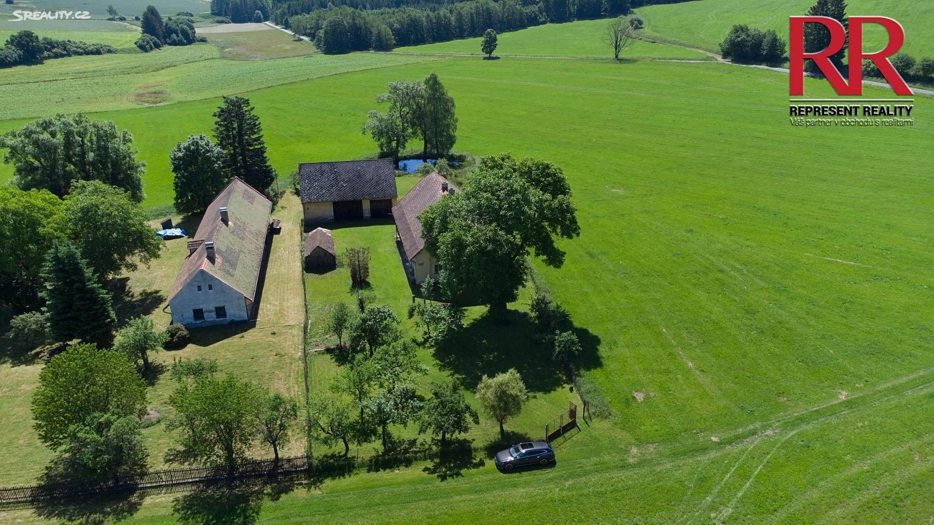 Prodej  rodinného domu 200 m², pozemek 1 368 m², Měčín - Petrovice, okres Klatovy