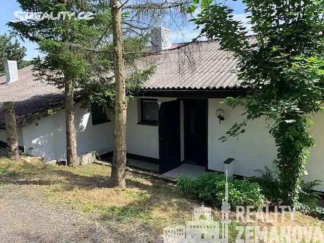 Prodej  rodinného domu 400 m², pozemek 783 m², Poleň, okres Klatovy