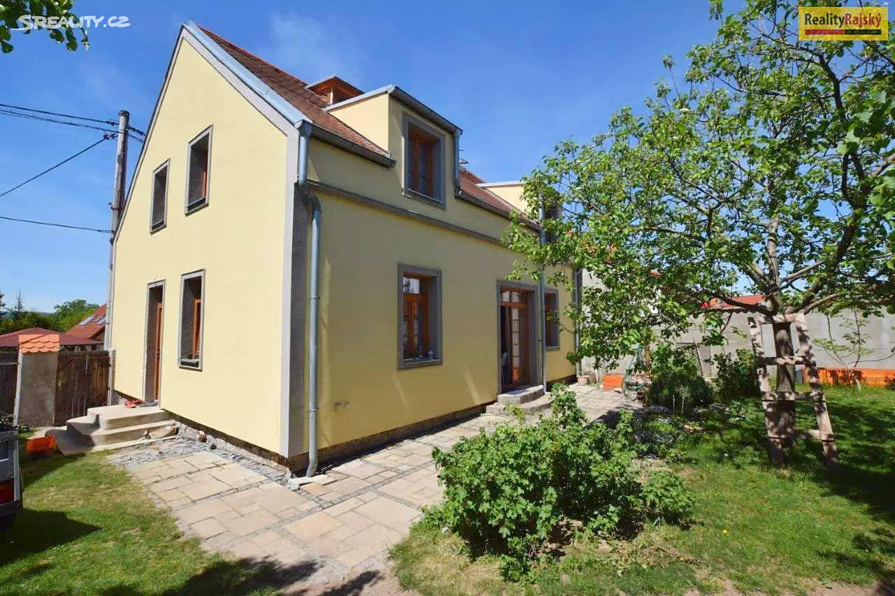 Prodej  rodinného domu 160 m², pozemek 331 m², Karla Dvořáka, Stará Huť
