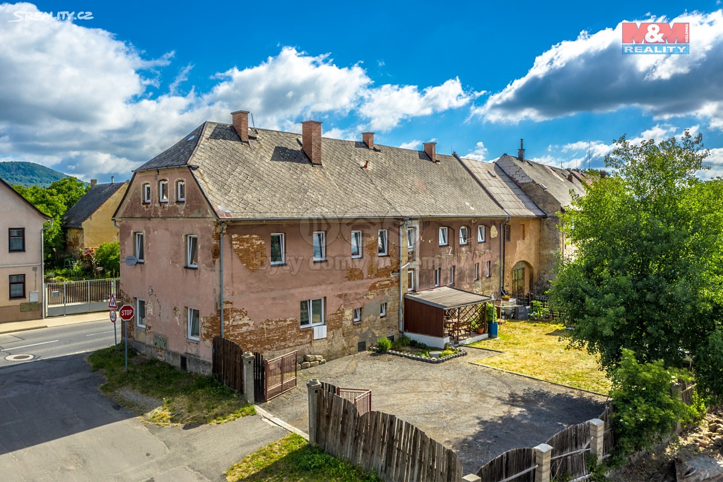 Prodej  rodinného domu 674 m², pozemek 674 m², Stvolínky, okres Česká Lípa