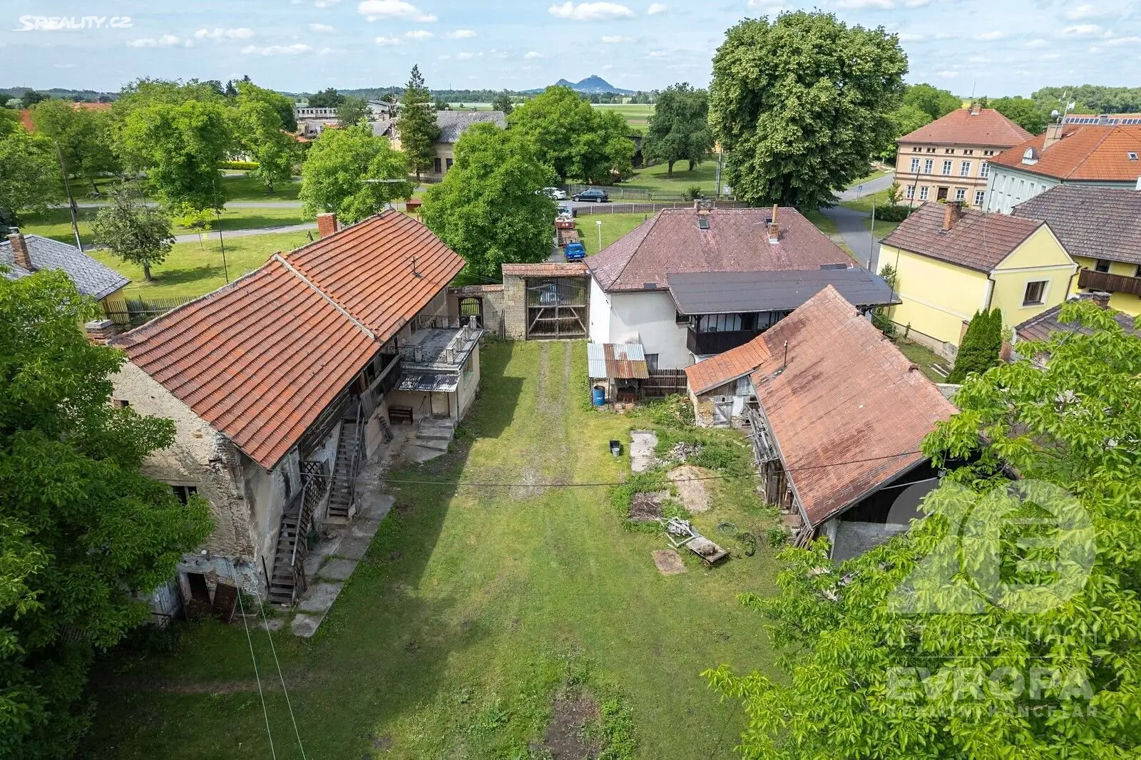 Prodej  rodinného domu 230 m², pozemek 4 992 m², Sudoměř, okres Mladá Boleslav