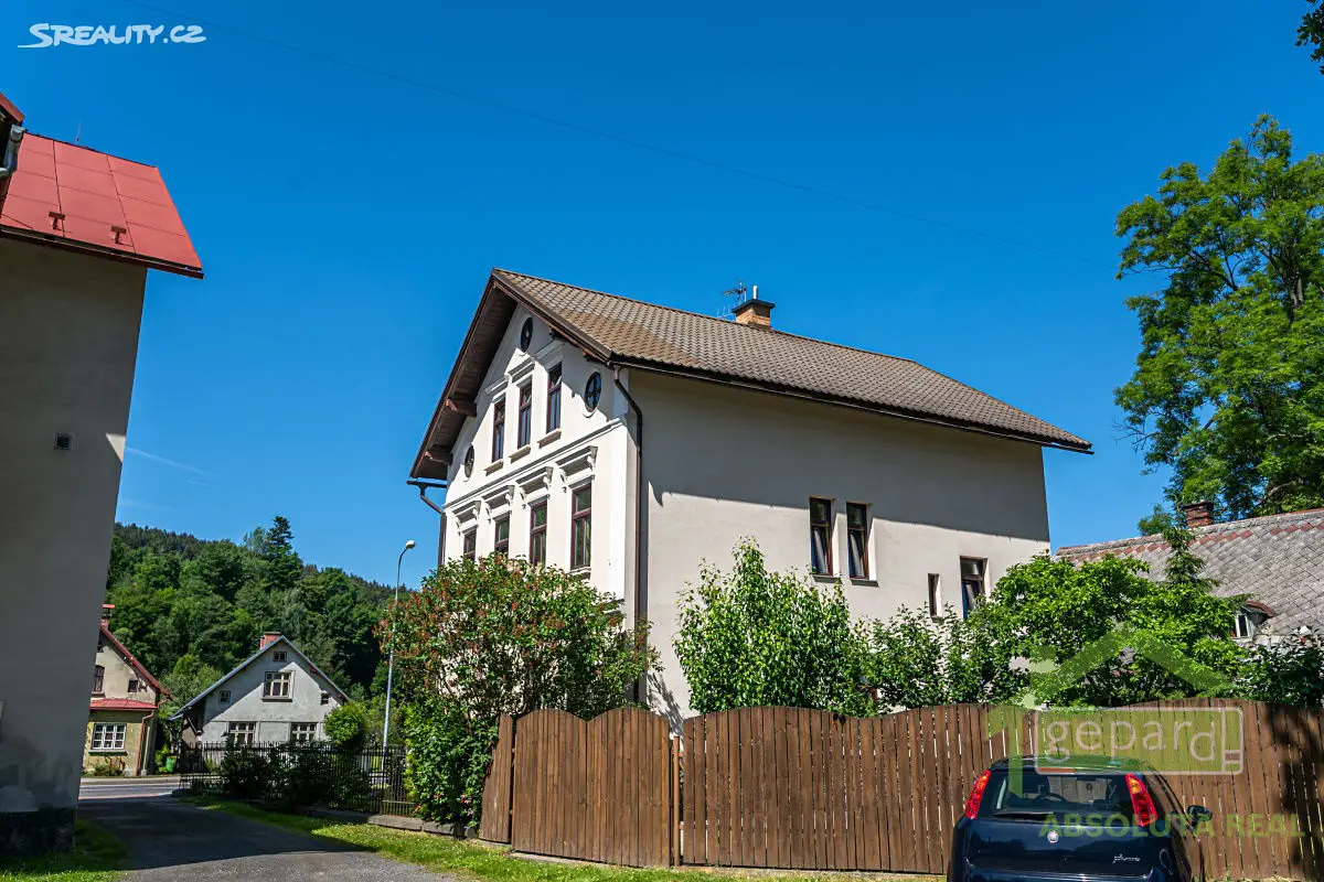 Prodej  vícegeneračního domu 360 m², pozemek 419 m², Jablonec nad Jizerou, okres Semily