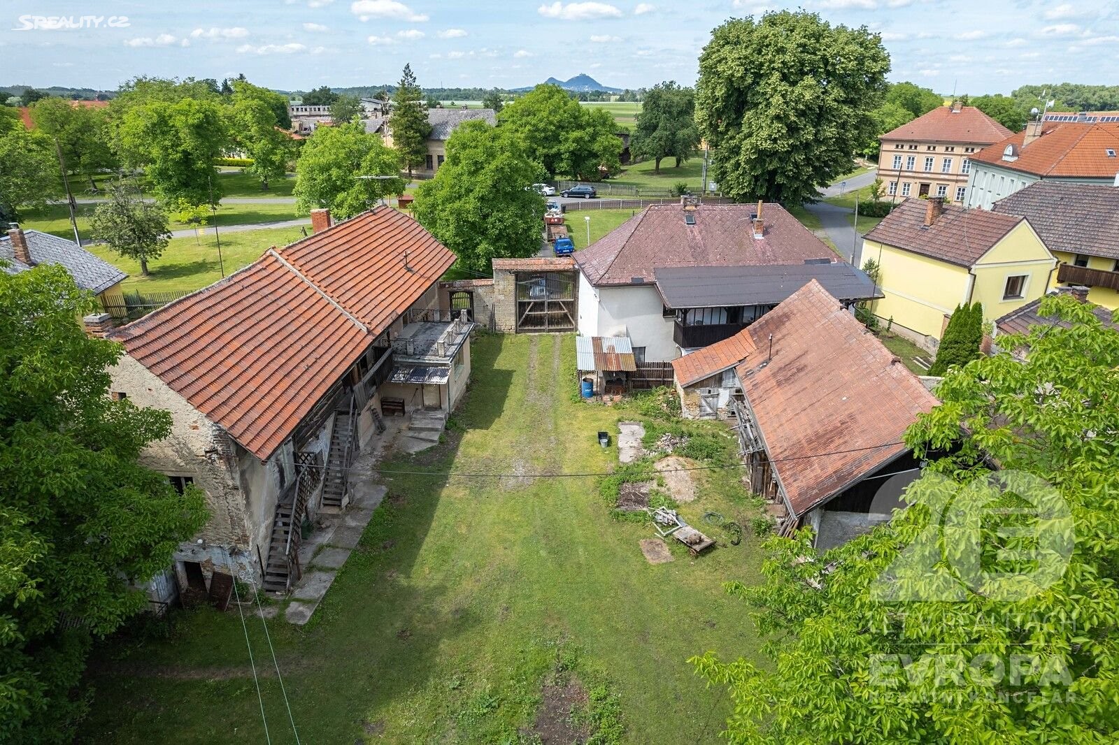 Prodej  zemědělské usedlosti 230 m², pozemek 4 992 m², Sudoměř, okres Mladá Boleslav
