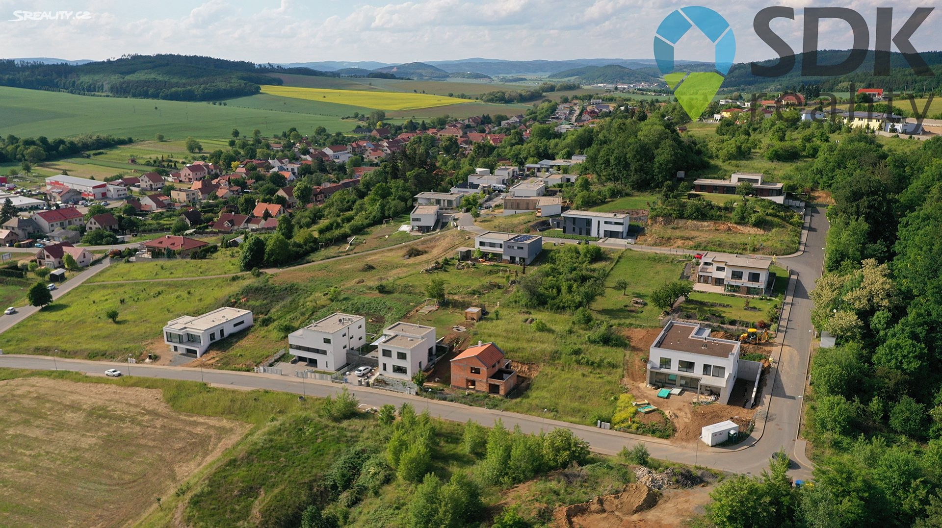 Prodej  stavebního pozemku 1 593 m², Jinačovice, okres Brno-venkov