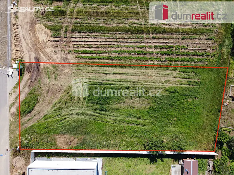 Prodej  stavebního pozemku 1 405 m², Polní, Kostice