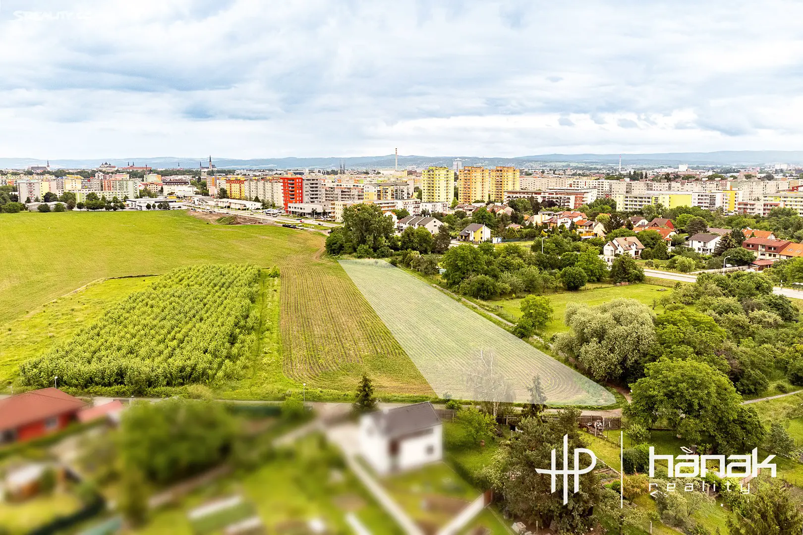 Prodej  stavebního pozemku 3 836 m², Olomouc - Slavonín, okres Olomouc