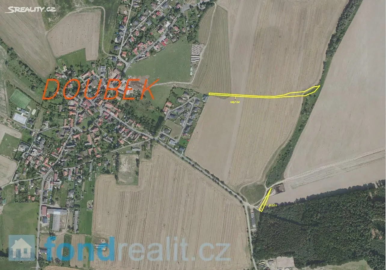 Prodej  pozemku 3 512 m², Doubek, okres Praha-východ