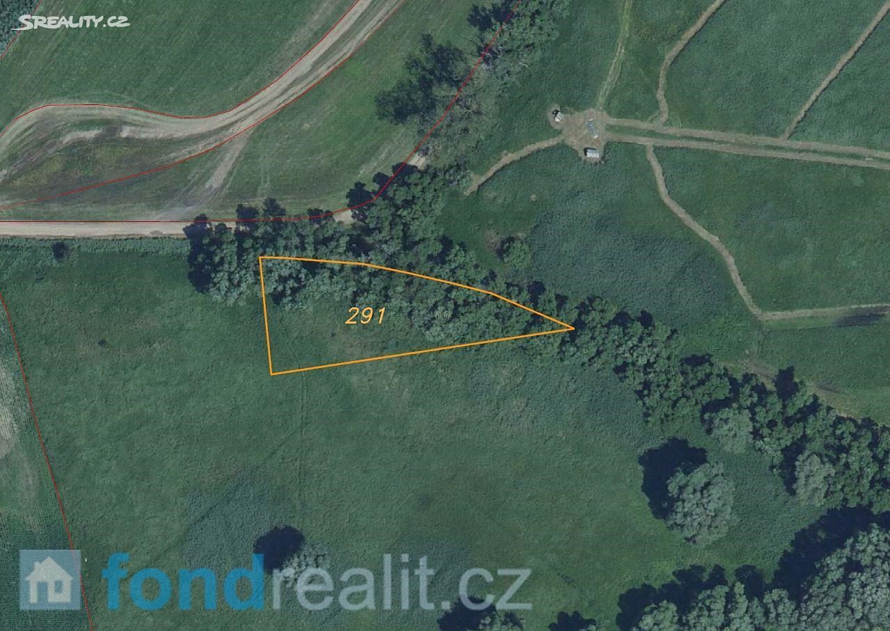 Prodej  pozemku 2 388 m², Střížovice, okres Kroměříž