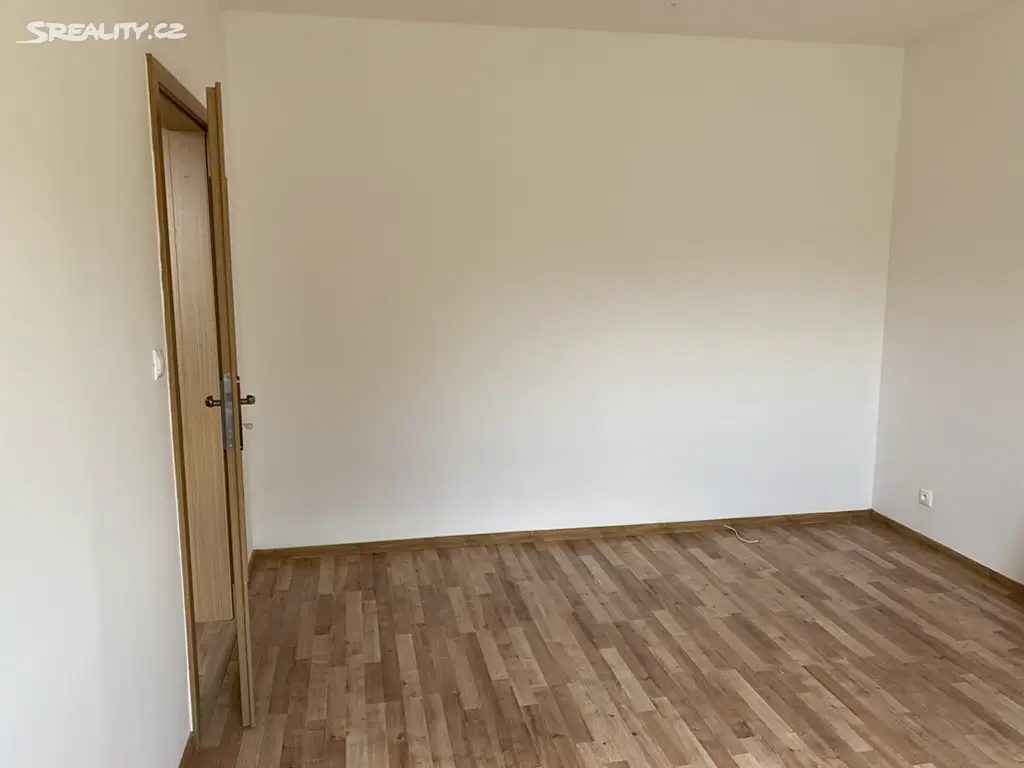 Pronájem bytu 1+1 34 m², Stamicova, Brno - Kohoutovice