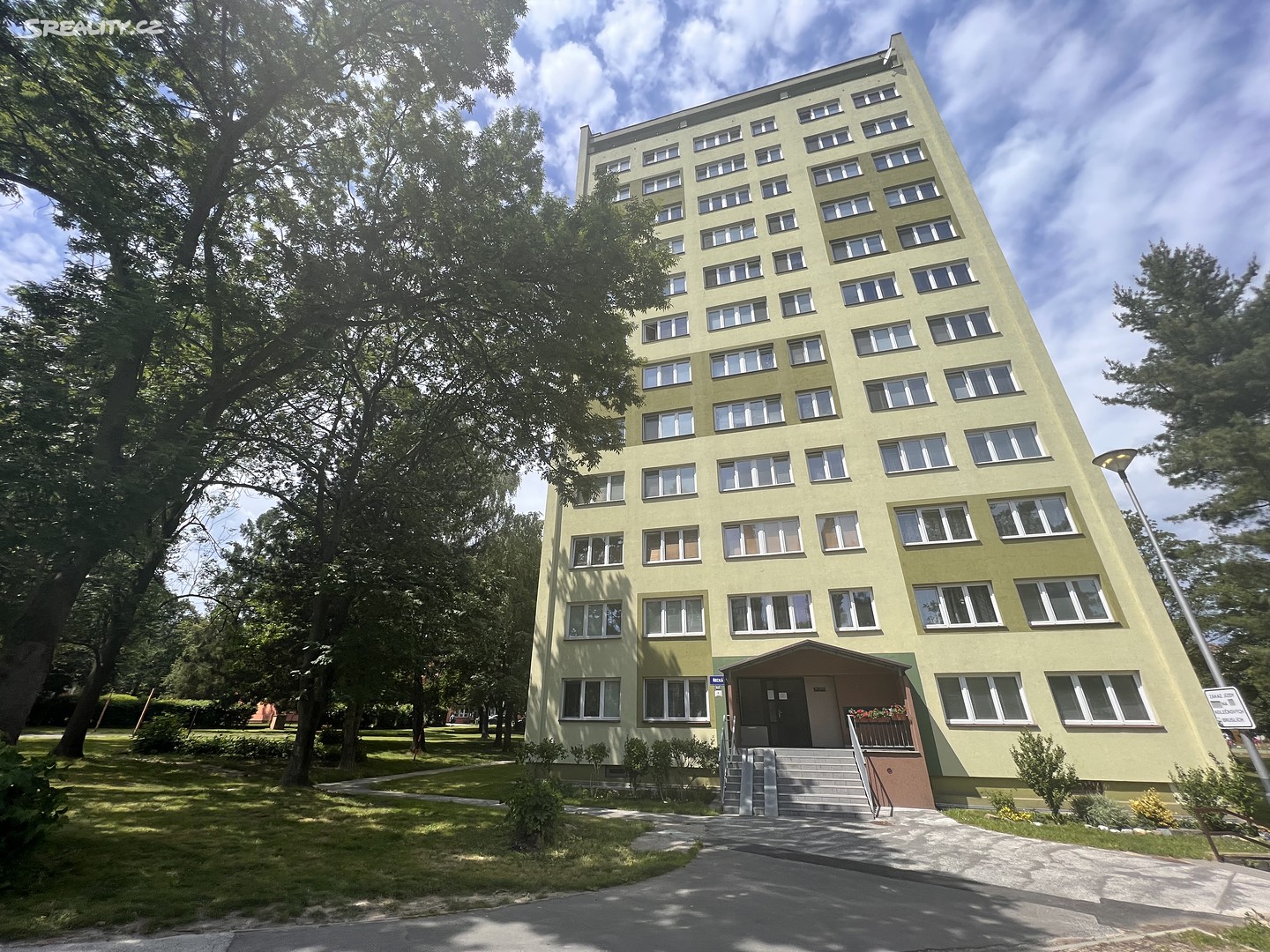 Pronájem bytu 1+1 28 m², Řecká, Ostrava - Poruba