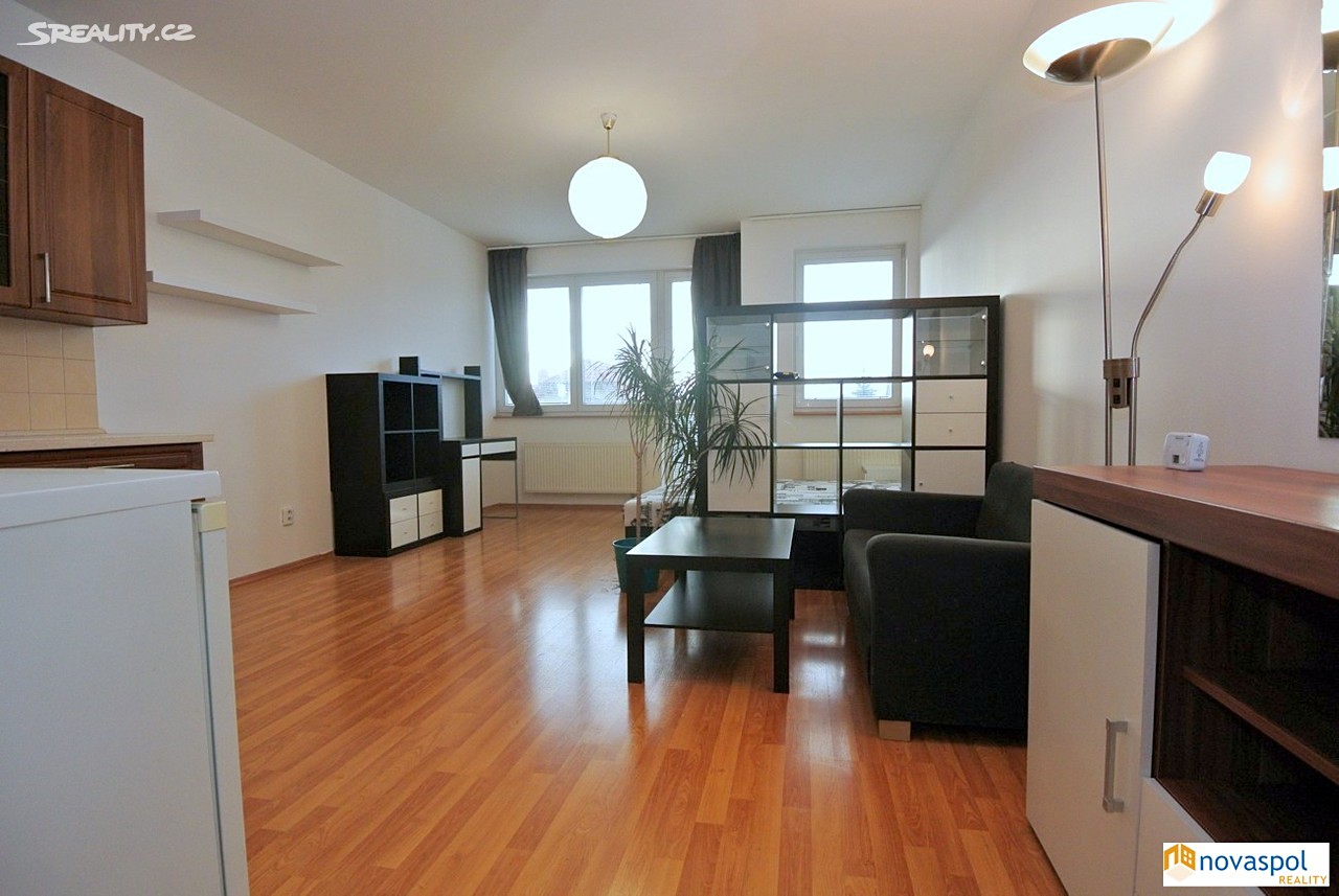 Pronájem bytu 1+kk 36 m², Unhošťská, Hostivice