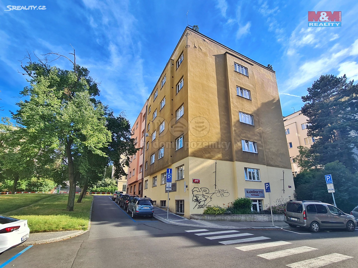 Pronájem bytu 1+kk 26 m², Junácká, Praha 6 - Břevnov