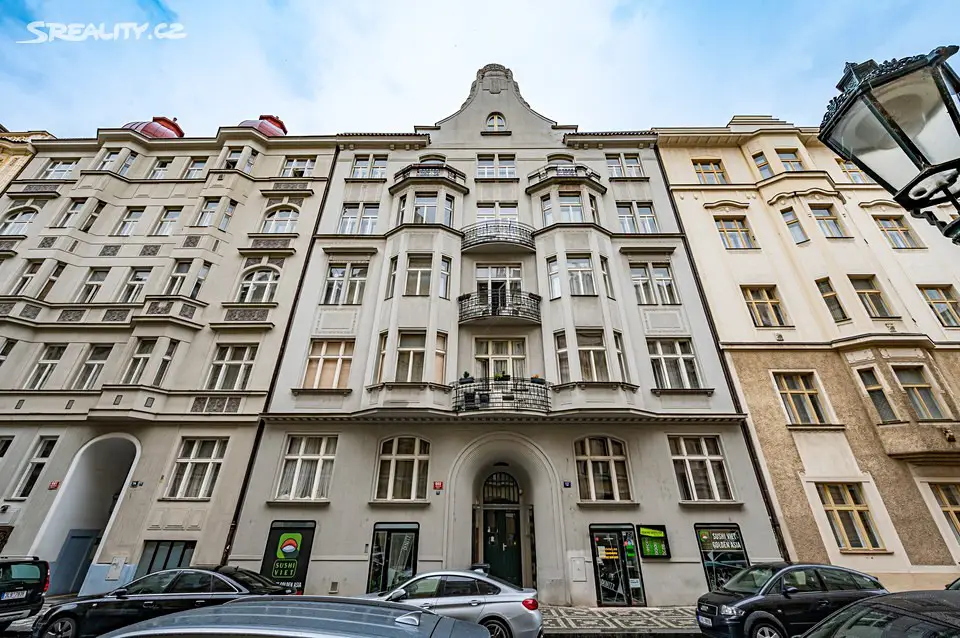Pronájem bytu 1+kk 28 m², Bílkova, Praha 1 - Staré Město