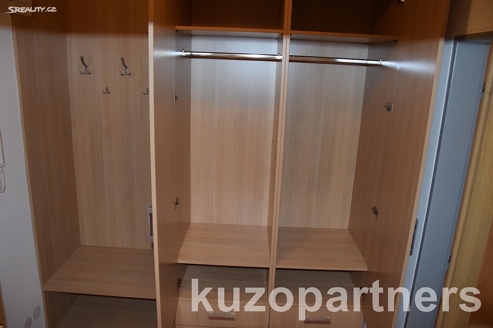Pronájem bytu 1+kk 57 m², Novovysočanská, Praha 9 - Vysočany