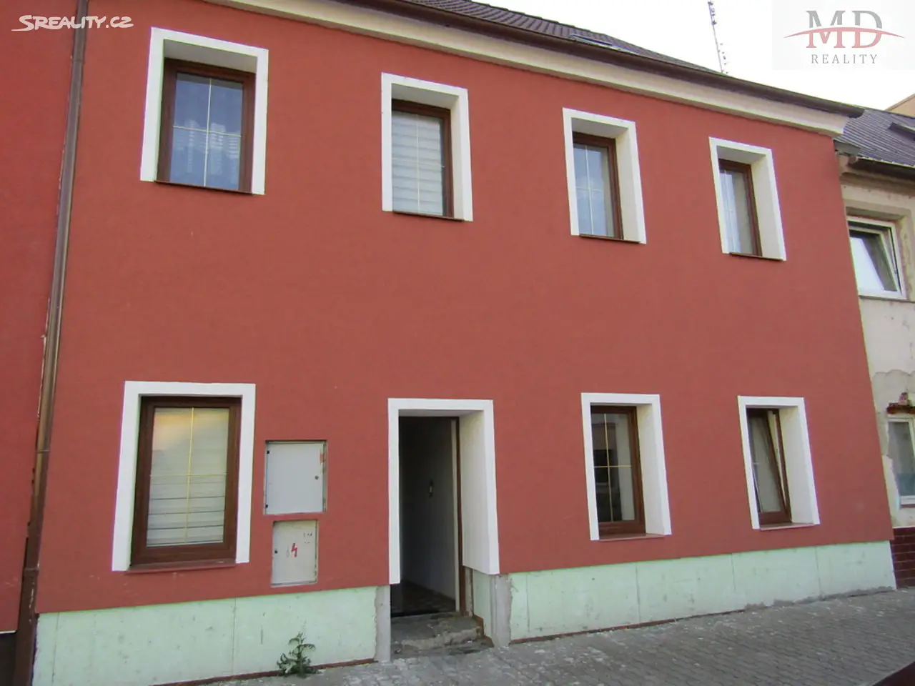 Pronájem bytu 1+kk 35 m², Trmice, okres Ústí nad Labem