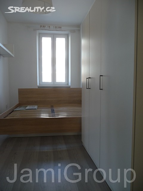 Pronájem bytu 2+1 48 m², Palackého třída, Brno