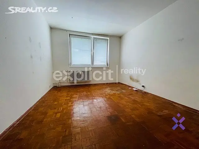 Pronájem bytu 2+1 63 m², Sídliště U Vodojemu, Kyjov
