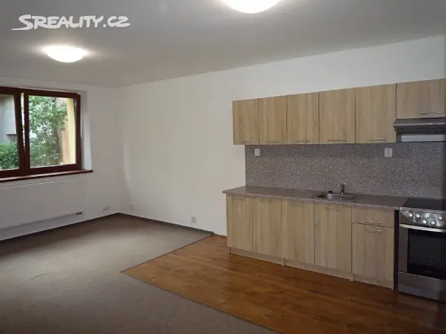 Pronájem bytu 2+kk 49 m², Česká, Liberec - Liberec XXV-Vesec