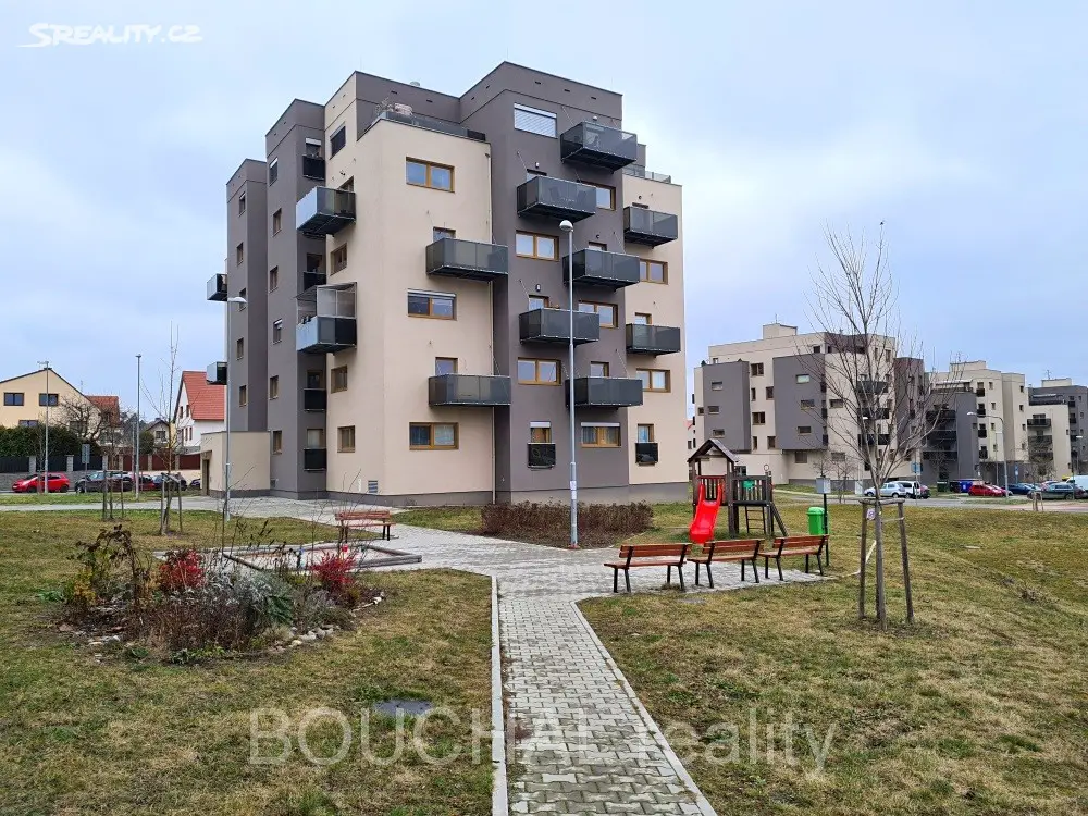 Pronájem bytu 2+kk 50 m², U Velkého rybníka, Plzeň - Bolevec