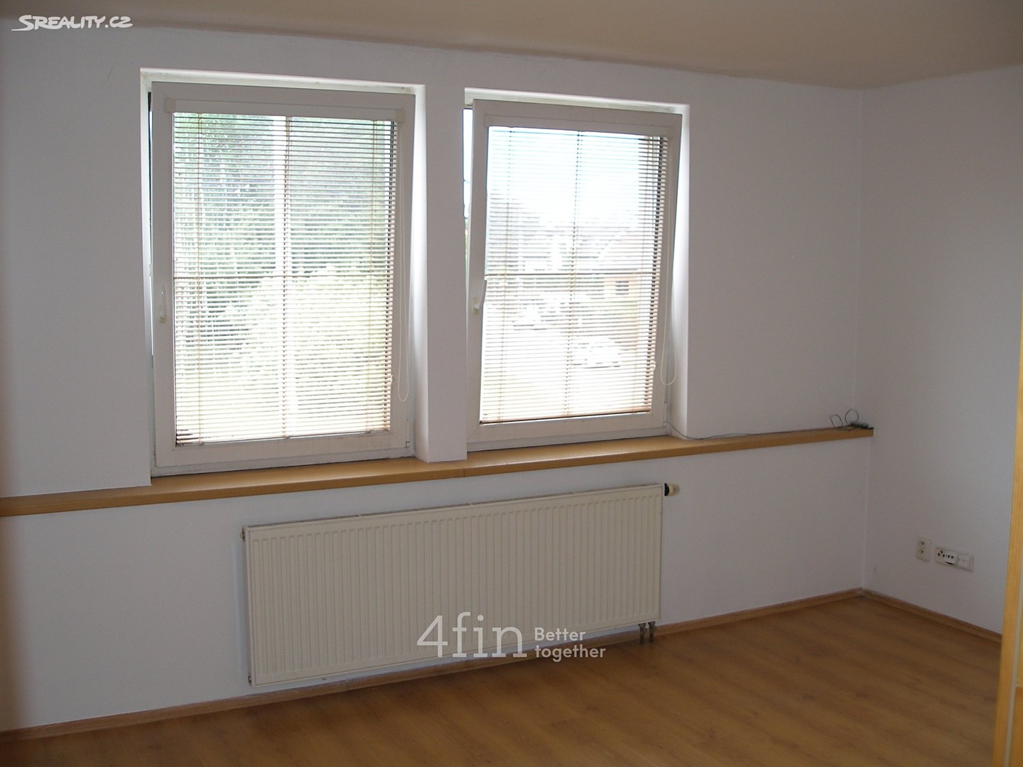 Pronájem bytu 2+kk 53 m² (Podkrovní), Novoveská, Plzeň - Lhota