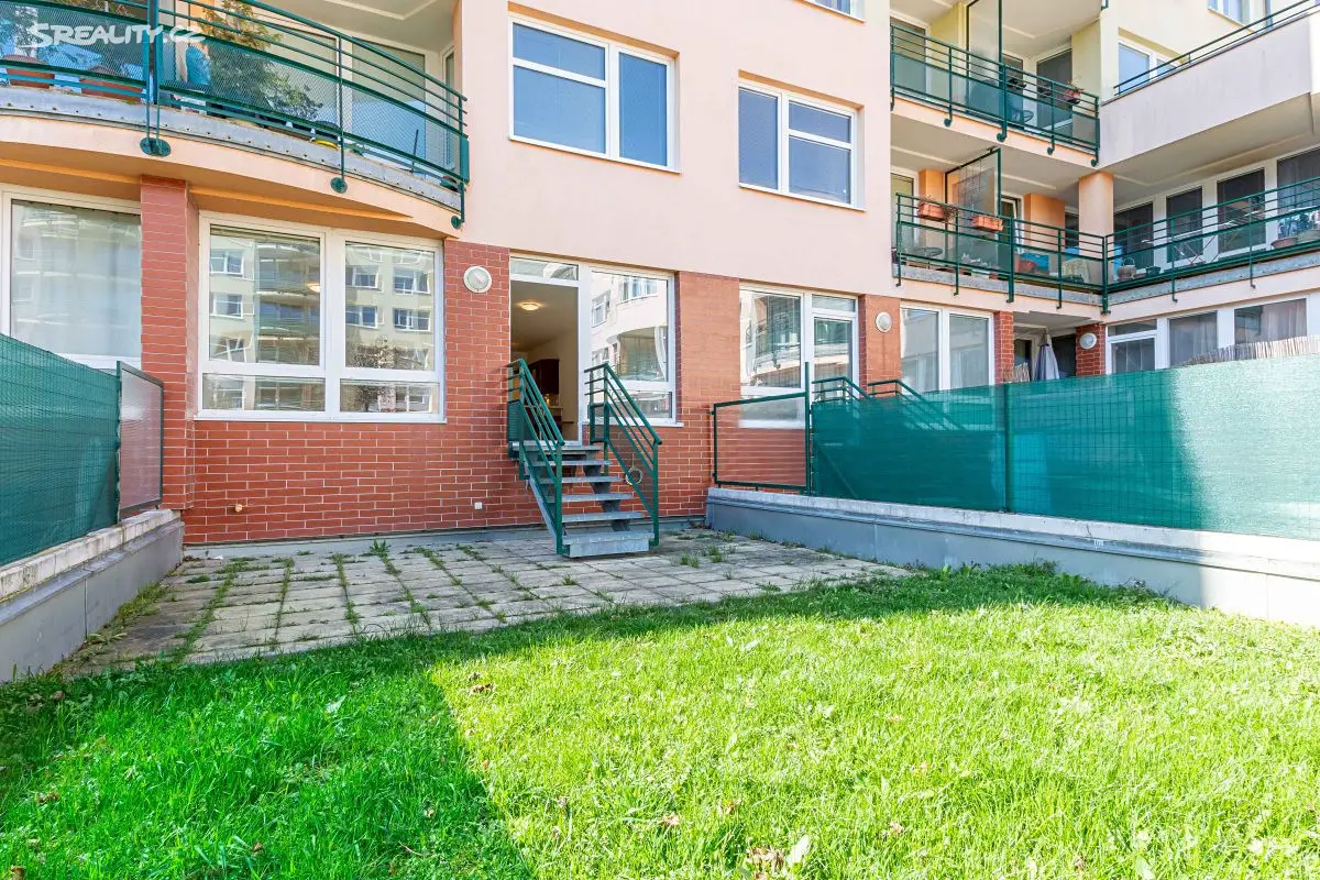 Pronájem bytu 2+kk 49 m², Voskovcova, Praha 5 - Hlubočepy