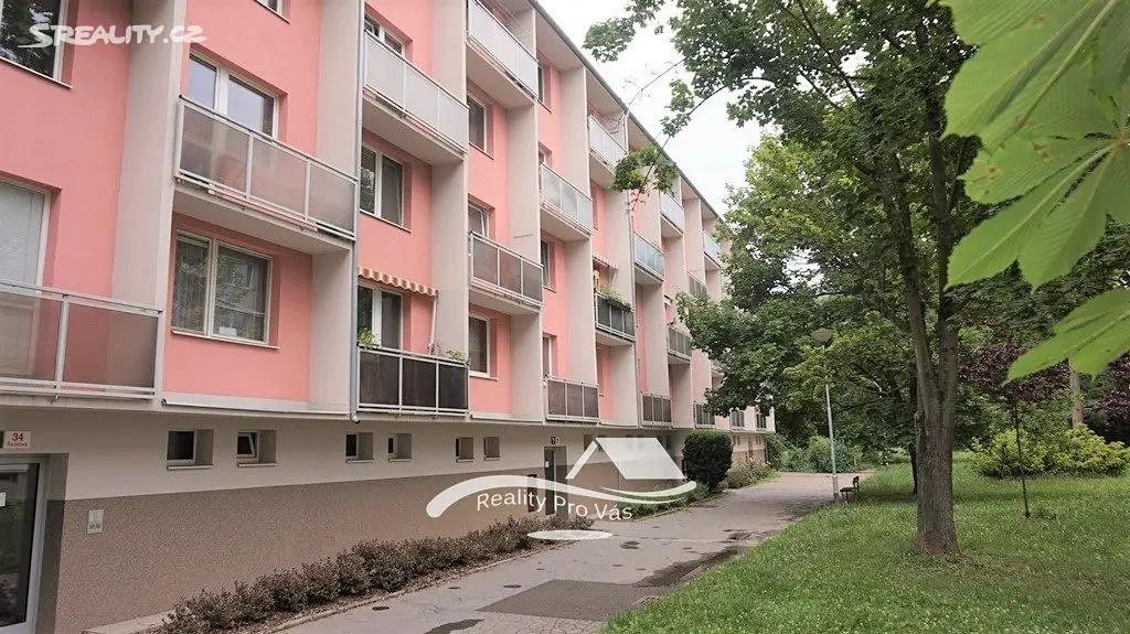 Pronájem bytu 3+1 82 m², Řezáčova, Brno - Komín