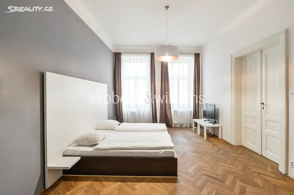 Pronájem bytu 3+1 135 m², Spálená, Praha 1 - Nové Město