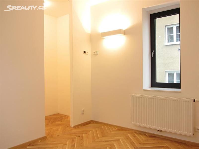 Pronájem bytu 3+kk 96 m², Brno - Stránice, okres Brno-město