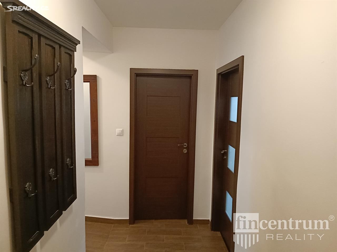 Pronájem bytu 3+kk 85 m², nám. V. Řezáče, Karlovy Vary - Drahovice