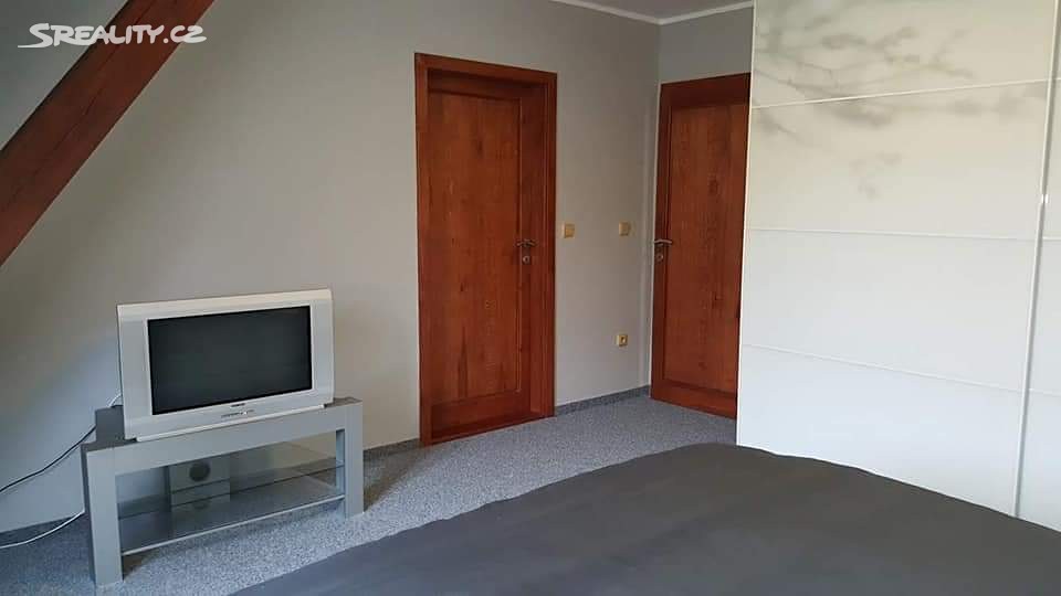 Pronájem bytu 4+1 160 m² (Podkrovní), S. K. Neumanna, Litvínov - Horní Litvínov
