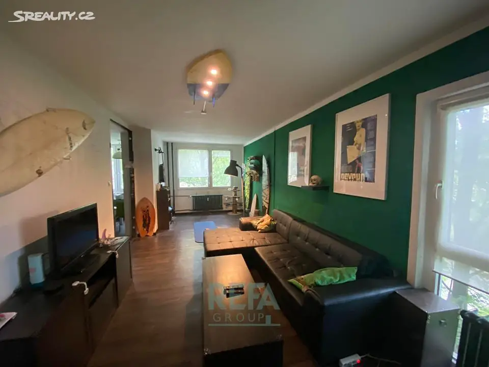 Pronájem bytu 4+1 120 m², Frýdlantská, Praha 8 - Kobylisy