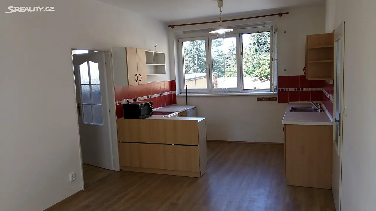 Pronájem bytu 2+kk 50 m², Svojsíkova, Kladno - Švermov