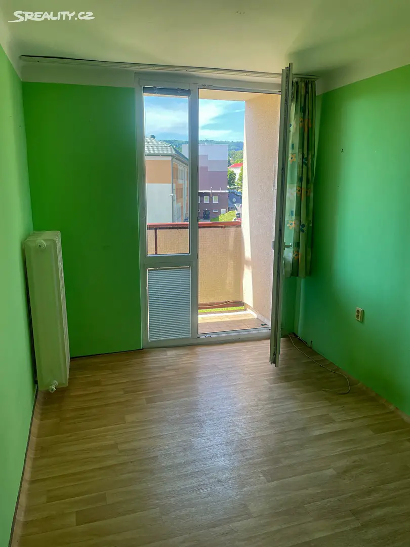 Prodej bytu 4+kk 63 m², J. A. Komenského, Meziboří