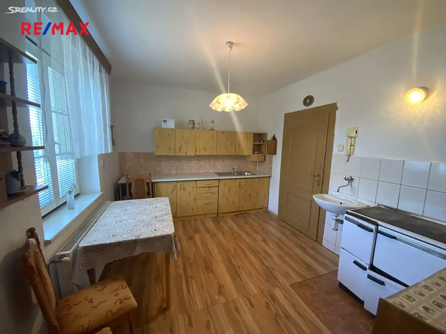 Prodej  rodinného domu 194 m², pozemek 1 697 m², Pomezí nad Ohří, okres Cheb